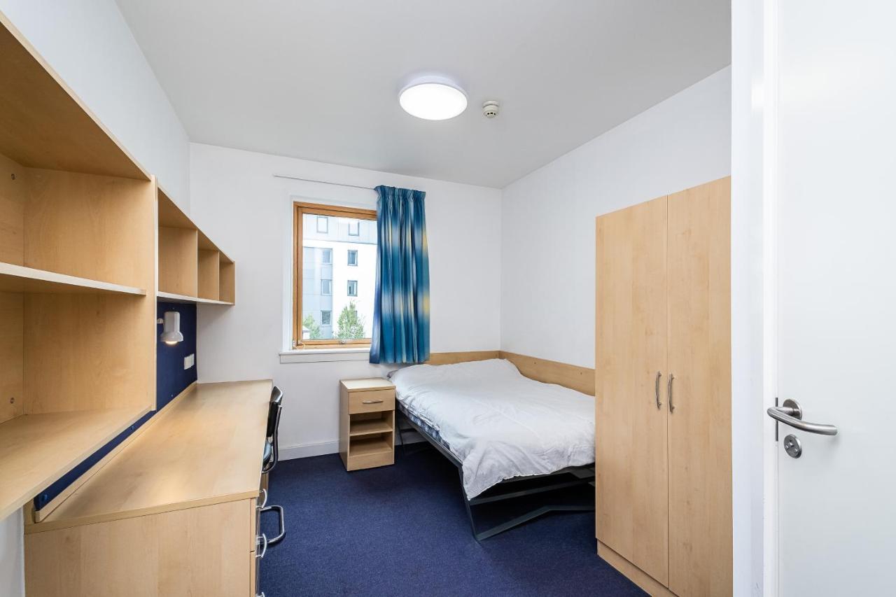 En Suite Rooms, Gillingham - Sk 外观 照片